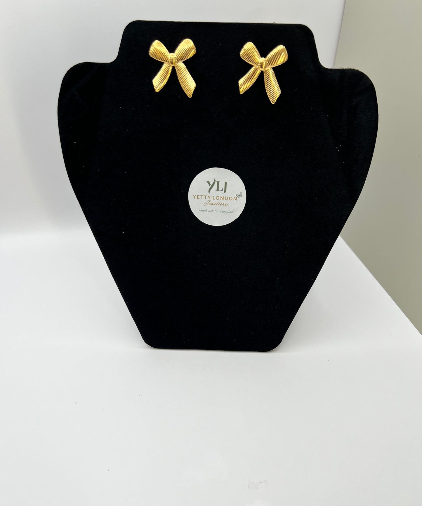 Yetty Bow Earring