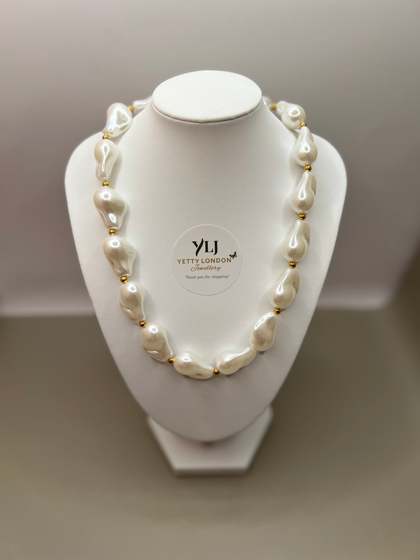 Yetty Fresh Water Pearl Necklace