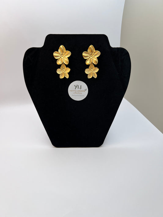 Yetty Petal Drop Earrings