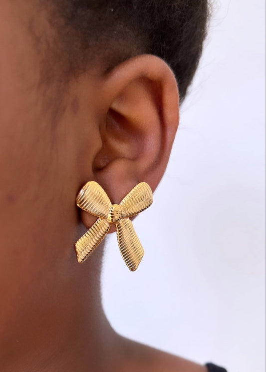 Yetty Bow Earring