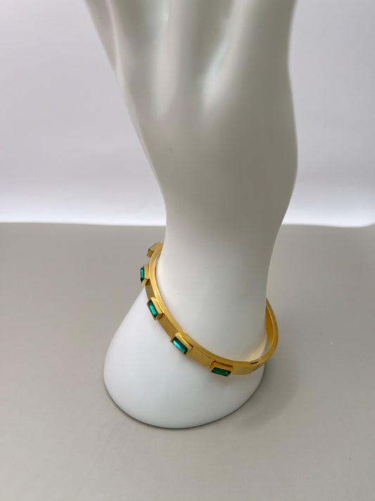 Yetty Emerald Bangle