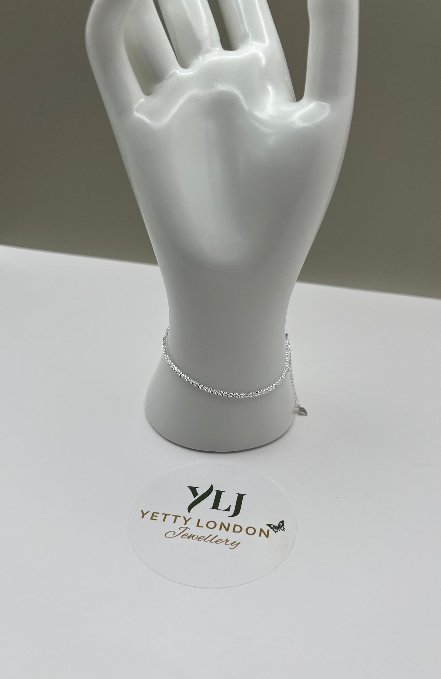 Yetty Silver Chain Bracelet